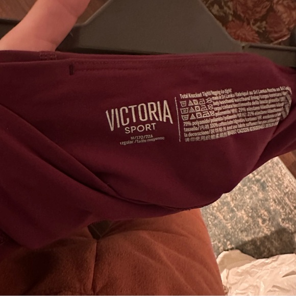 VS Sport Knockout leggings - Picture 5 of 5